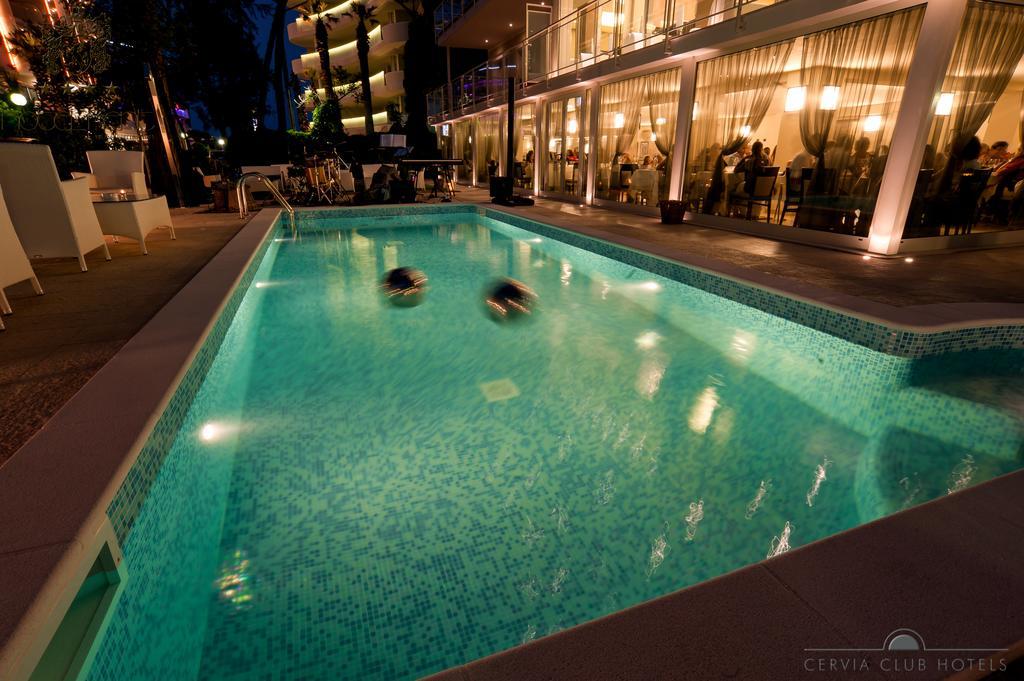 Hotel Kent Milano Marittima Exterior foto