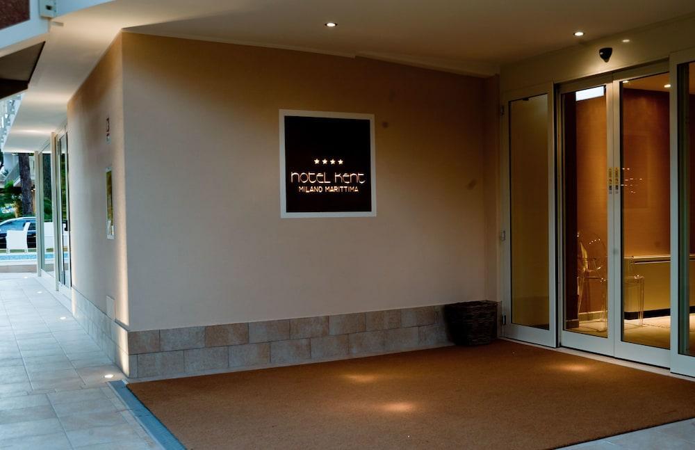 Hotel Kent Milano Marittima Exterior foto